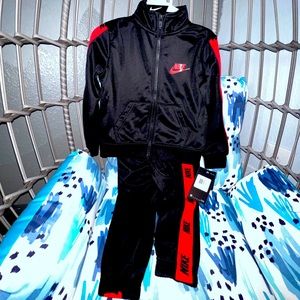 2 piece Nike set